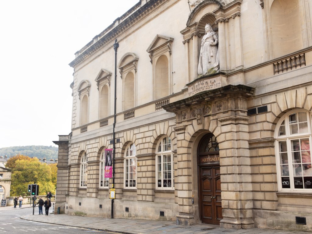 Image: Exterior of Victoria Art Gallery