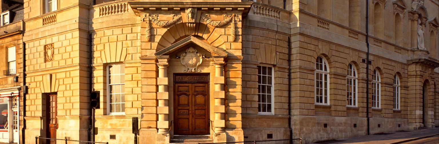 Image: Exterior of Victoria Art Gallery