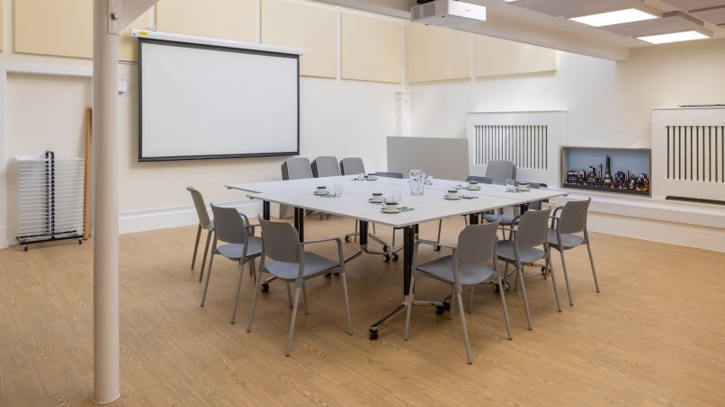 Modelling Room